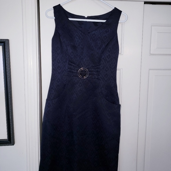 Tahari ASL Textured Sheath Dress - Picture 1 of 3